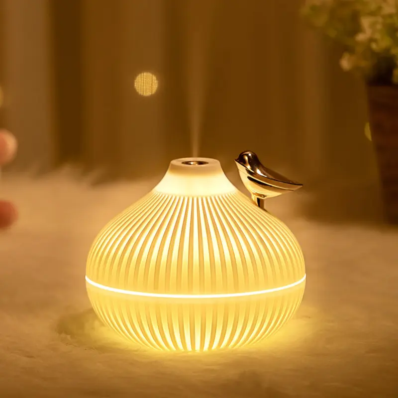 Humidificateur USB Ultrasonique 300ml – Avec LED Chaud et Design Oignon