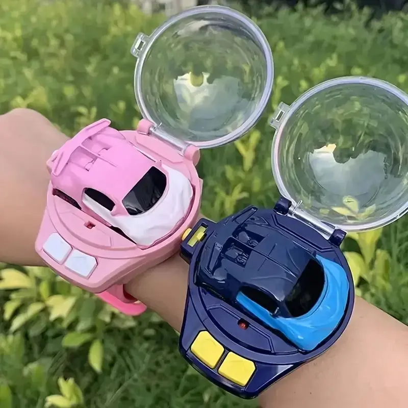 Montre et voiture avec télécommande