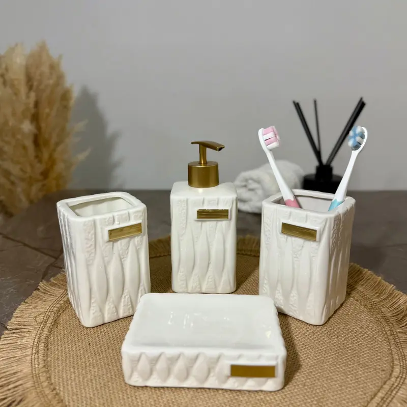 Set Accessoires Salle de Bain 4 Pièces