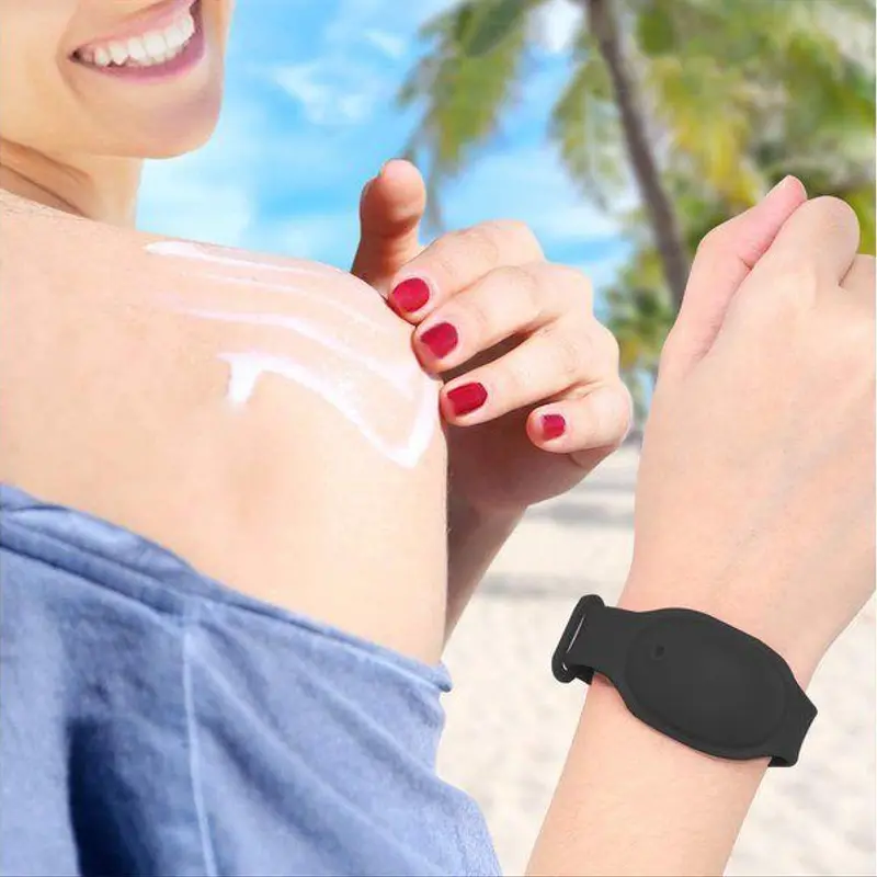 Lot de 3 Bracelets Distributeur de Gel et Huile de Bronzage – Application Facile