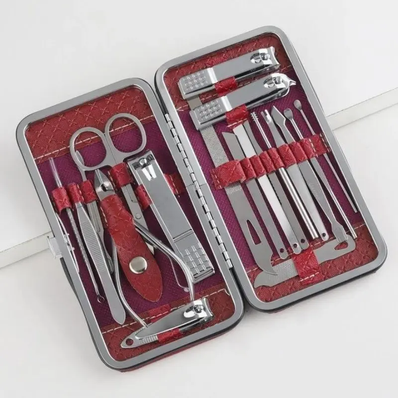 Ensemble Coupe_ongles 19 en 1