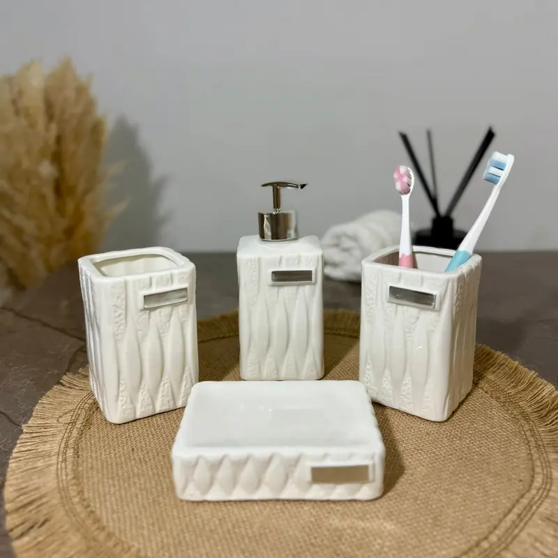 Set Accessoires Salle de Bain 4 Pièces