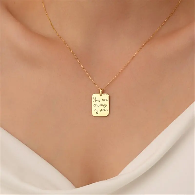 Collier en Argent avec Plaque